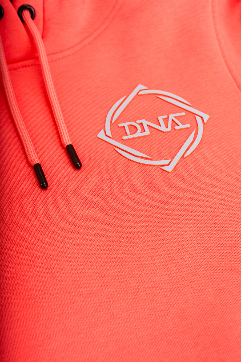 Soft cotton kids sports hoodie front view
Kids hoodie with brushed fleece lining
Breathable children's cotton hoodie
Slim fit kids hoodie in Calypso Coral
Performance hoodie for boys and girls